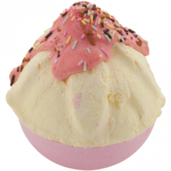 Bomb Cosmetics Strawberry Banana Milkshake Bath Blaster 160 g