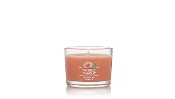 Yankee Candle Tropical Breeze Glasvotivkerze 37g